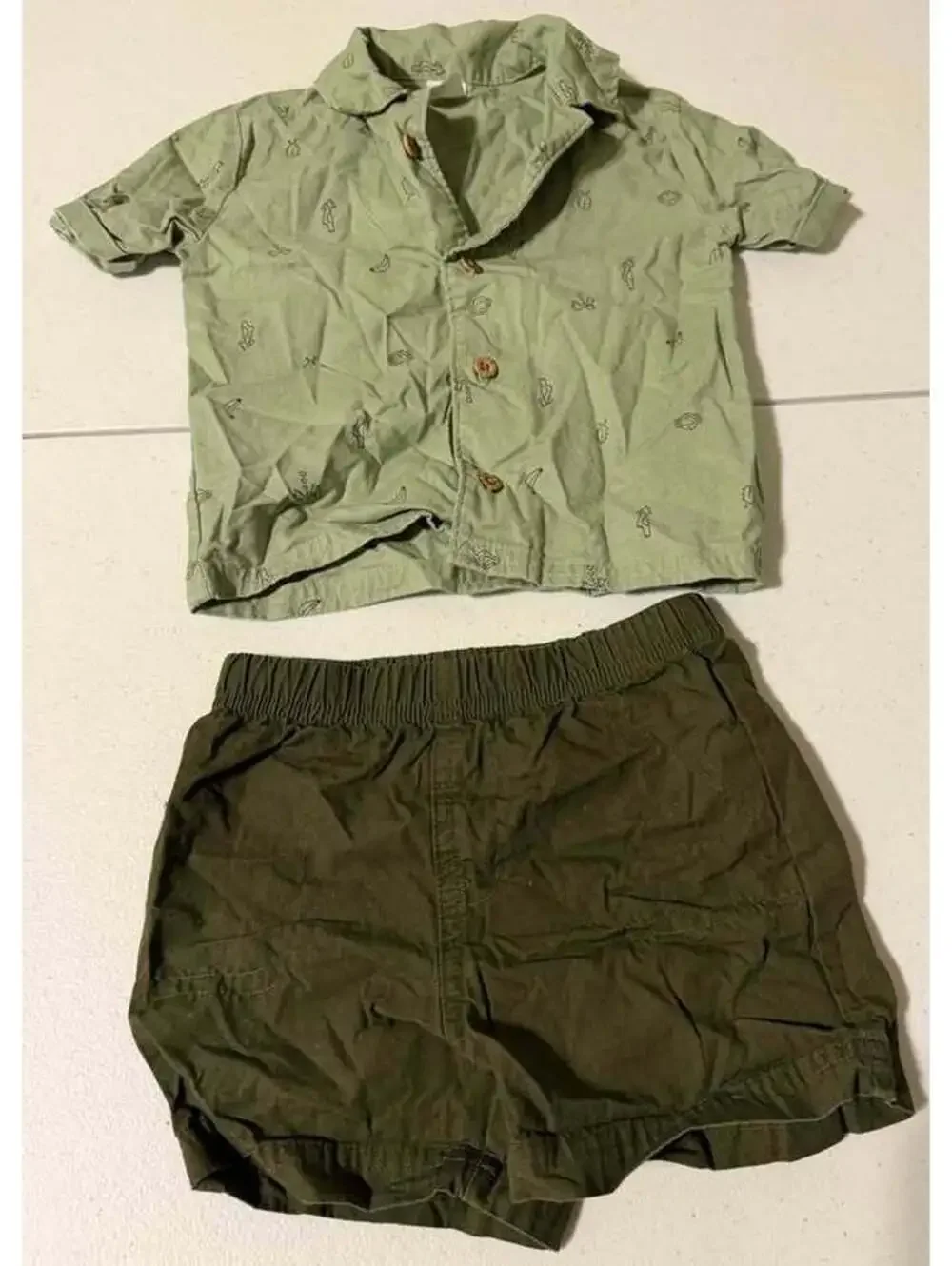 Carter's 18M 2-Piece Short Set
